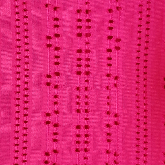 EYELET look top - Picture 4 of 4